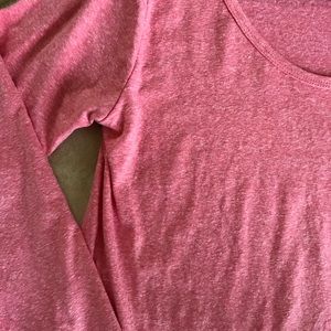 Medium NWT LuLaRoe Lynnae Pink Top